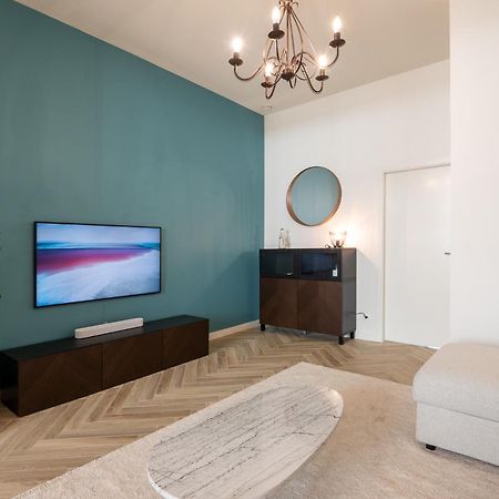 Beautiful Renovated Apartment In An Authentic Building Ostend Exterior foto
