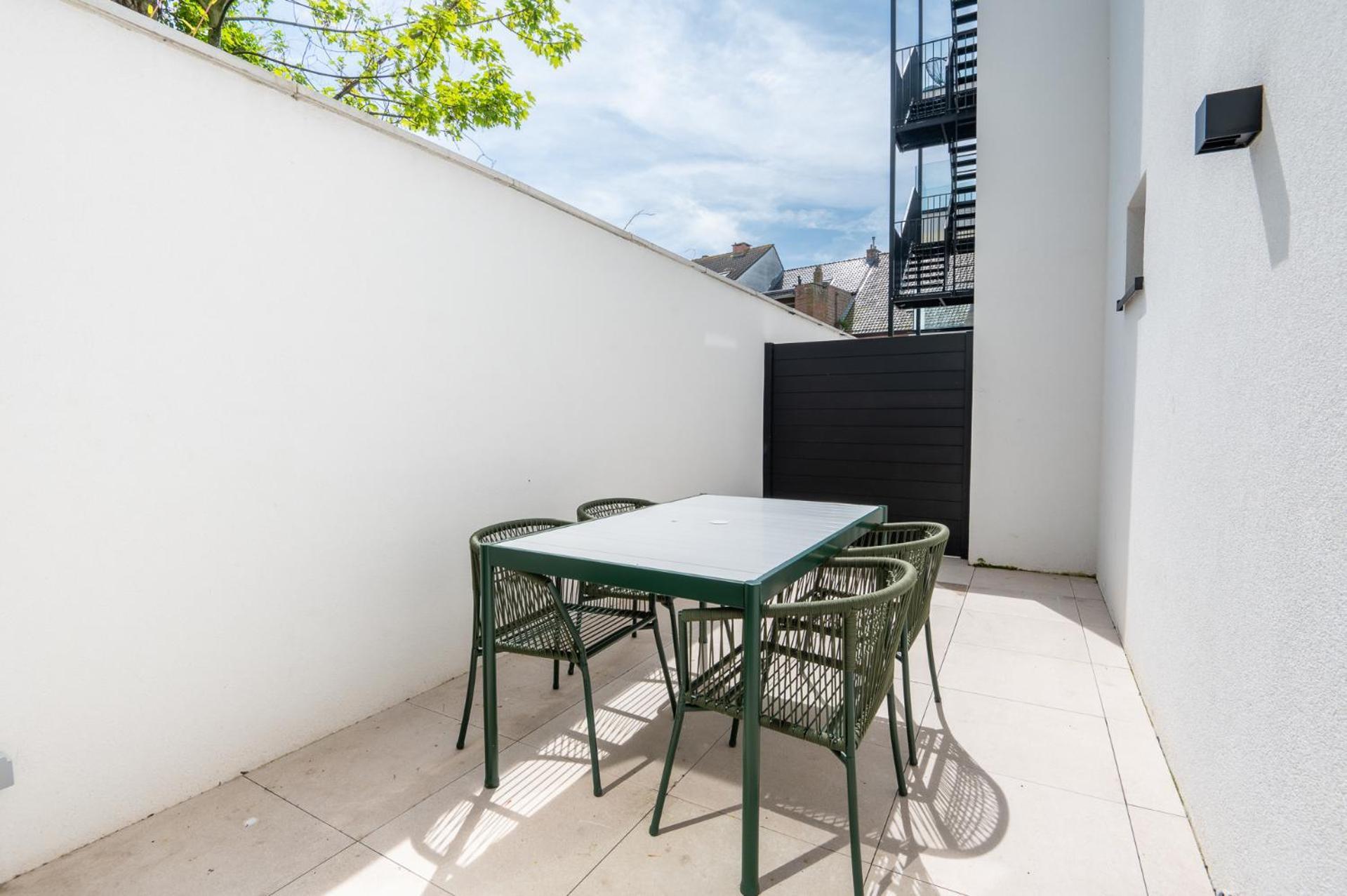 Beautiful Renovated Apartment In An Authentic Building Ostend Exterior foto